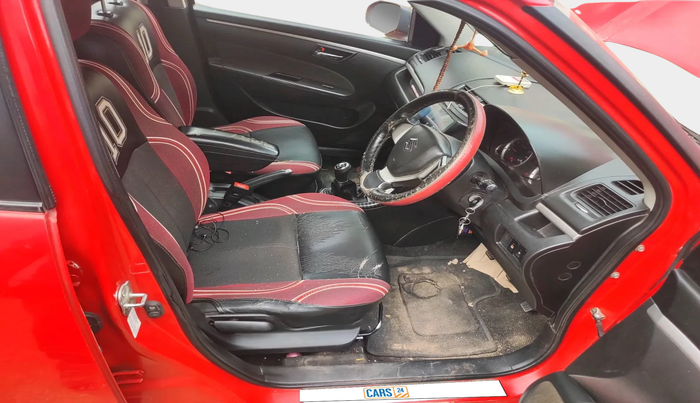 2016 Maruti Swift VXI, Petrol, Manual, 1,06,864 km, interior