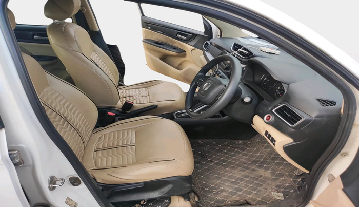 2018 Honda Amaze 1.5L I-DTEC V CVT, Diesel, Automatic, 1,19,106 km, interior