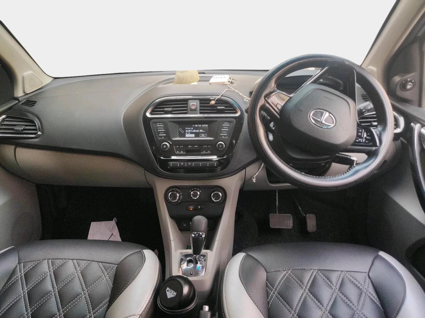 2018 Tata Tiago XZA PETROL, Petrol, Automatic, 94,719 km, interior