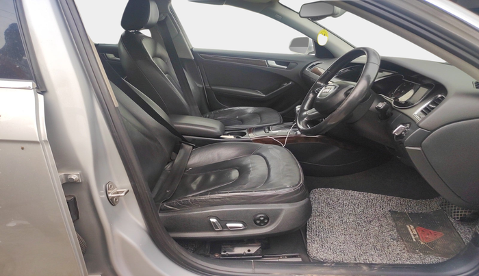 2013 Audi A4 2.0 TDI PREMIUM PLUS, Diesel, Automatic, 1,08,081 km, interior