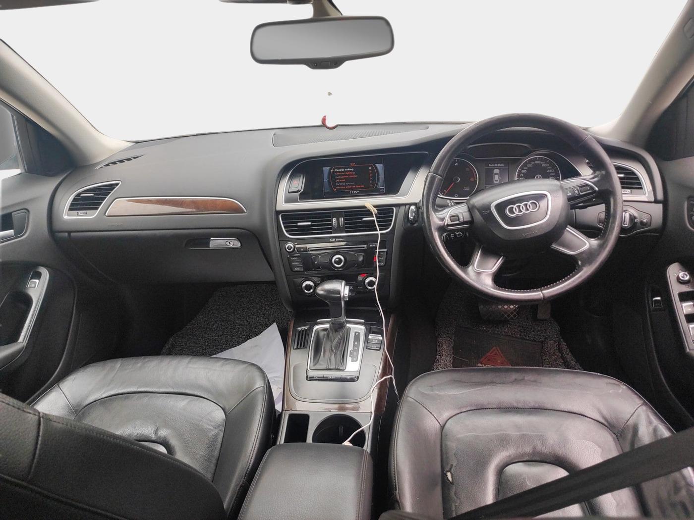 2013 Audi A4 2.0 TDI PREMIUM PLUS, Diesel, Automatic, 1,08,081 km, interior