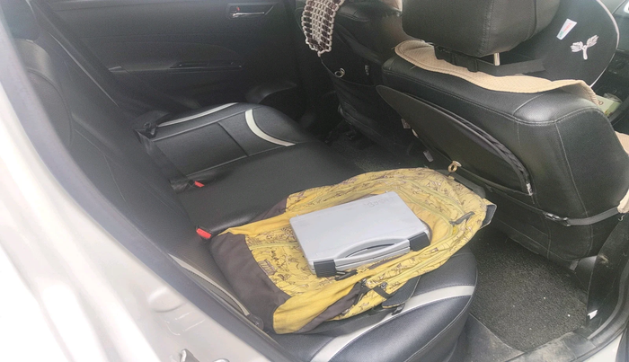 2016 Maruti Swift VXI, Petrol, Manual, 94,005 km, interior