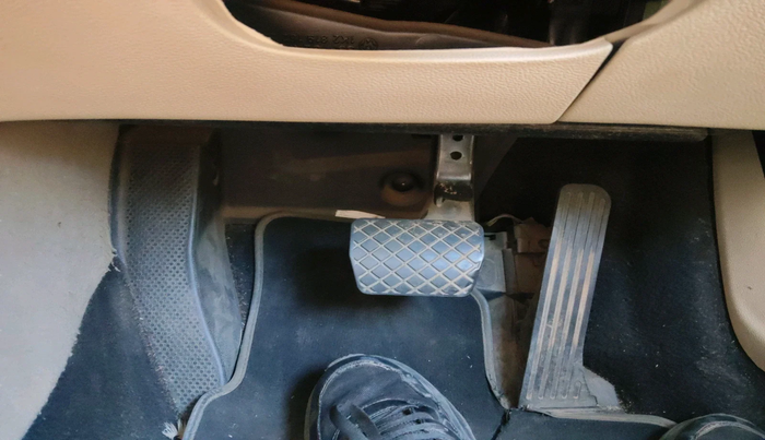 2014 Skoda Superb ELEGANCE 1.8 TSI AT, Petrol, Automatic, 2,23,959 km, interior