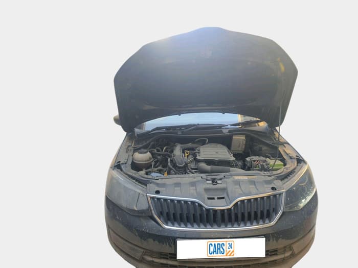2021 Skoda Rapid 1.0 AMBITION TSI MT, Petrol, Manual, 30,124 km, exterior