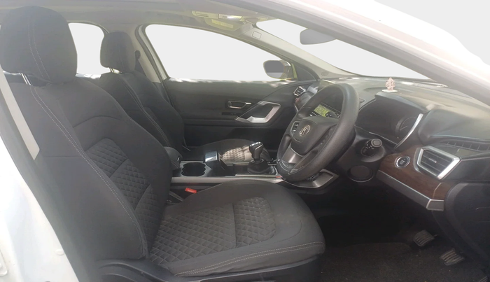 2021 Tata Harrier XT PLUS 2.0L KRYOTEC, Diesel, Manual, 58,598 km, interior