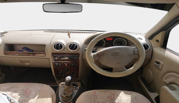 2011 Mahindra Verito 1.5 D6, Diesel, Manual, 1,88,559 km, interior