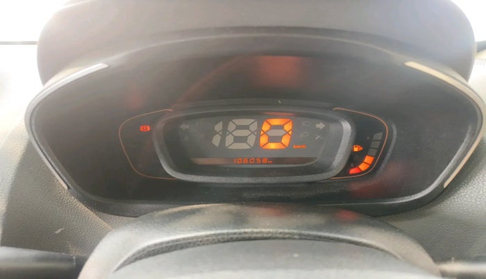 2018 Renault Kwid RXT 1.0, Petrol, Manual, 1,06,058 km, interior