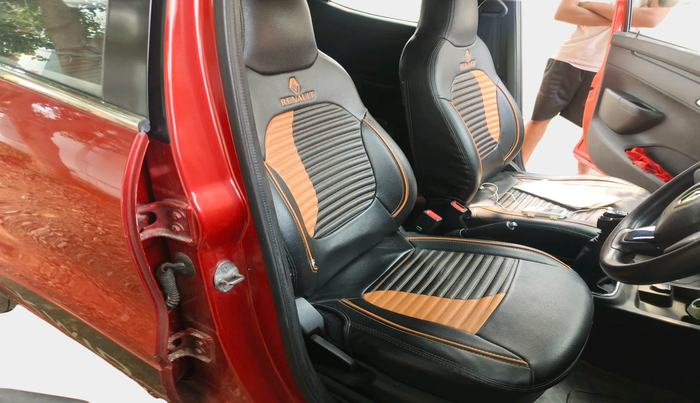 2018 Renault Kwid RXT 1.0, Petrol, Manual, 1,06,058 km, interior