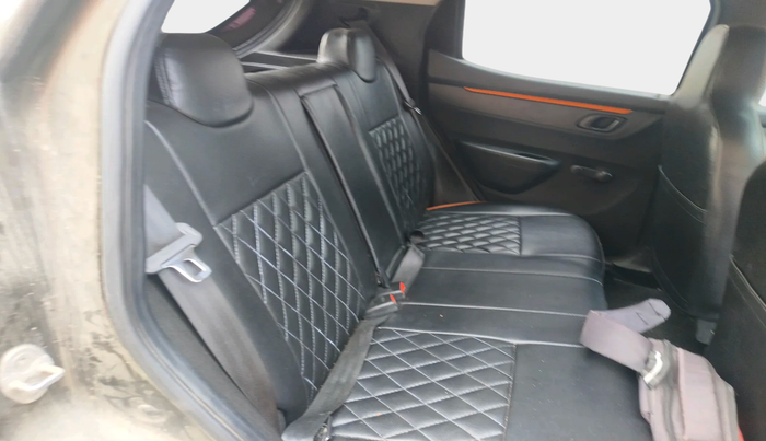2018 Renault Kwid CLIMBER 1.0, Petrol, Manual, 34,531 km, interior
