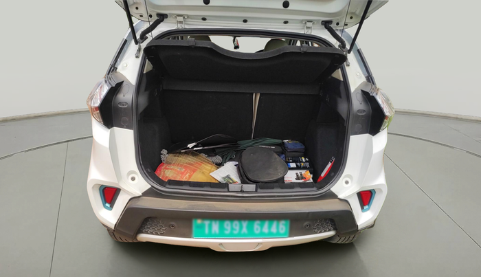 2022 Tata NEXON EV XZ PLUS LUX, Electric, Automatic, 70,062 km, exterior
