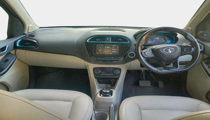 2023 Tata TIAGO EV XZ PLUS TECH LUX LONG RANGE, Electric, Automatic, 66,898 km, interior