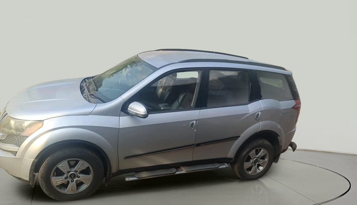 2014 Mahindra XUV500 W8, Diesel, Manual, 2,19,747 km, exterior