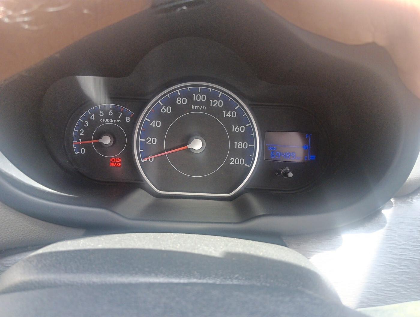 2013 Hyundai i10 MAGNA 1.2, Petrol, Manual, 69,489 km, interior