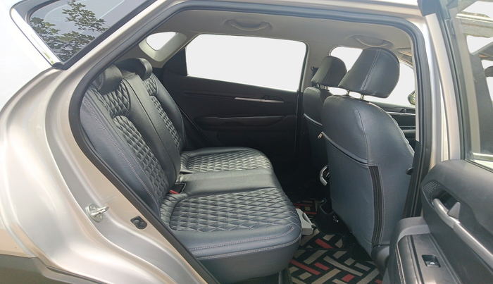 2023 KIA SONET HTK PLUS 1.5 DIESEL MT, Diesel, Manual, 20,529 km, interior