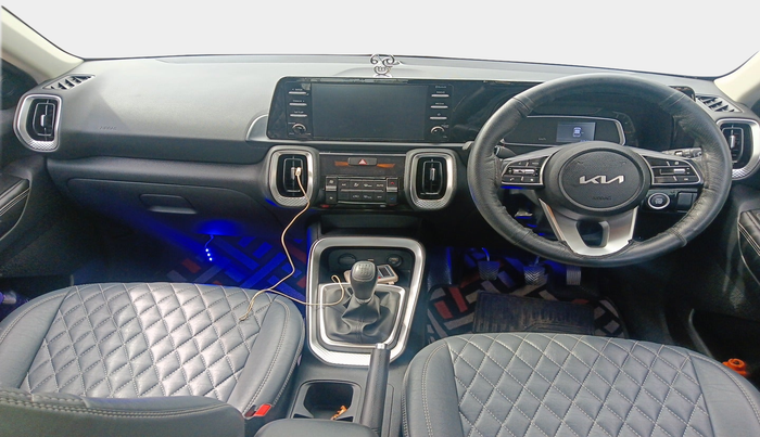 2023 KIA SONET HTK PLUS 1.5 DIESEL MT, Diesel, Manual, 20,529 km, interior
