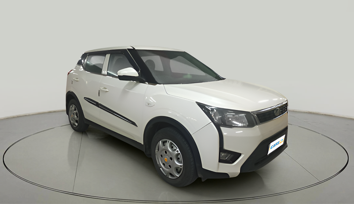 2020 Mahindra XUV300 W6 1.5 DIESEL AMT, Diesel, Automatic, 82,988 km, exterior