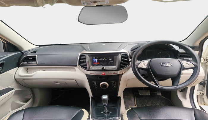 2020 Mahindra XUV300 W6 1.5 DIESEL AMT, Diesel, Automatic, 82,988 km, interior