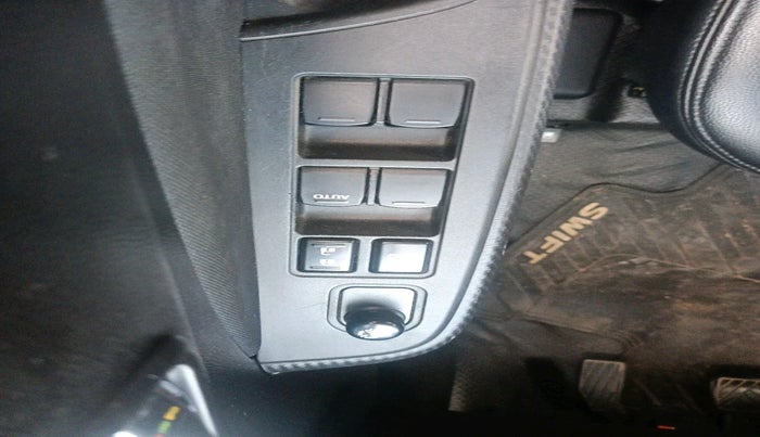 2019 Maruti Swift VXI, Petrol, Manual, 18,137 km, interior