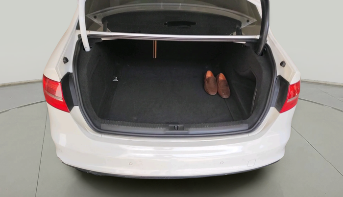 2016 Audi A4 35 TDI PREMIUM PLUS SUNROOF, Diesel, Automatic, 1,11,409 km, exterior