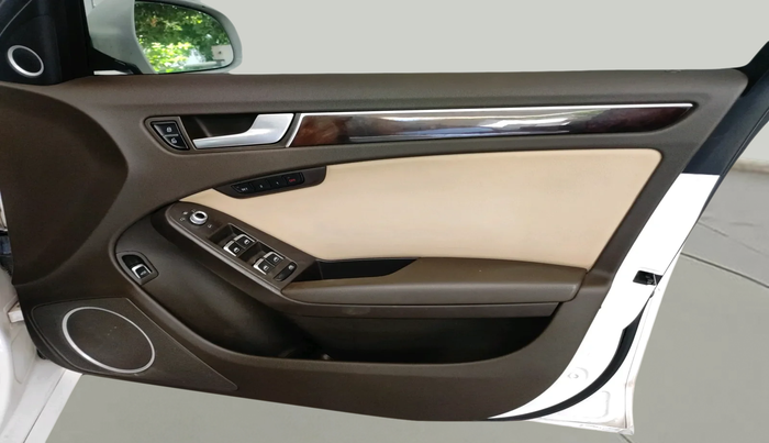 2016 Audi A4 35 TDI PREMIUM PLUS SUNROOF, Diesel, Automatic, 1,11,409 km, interior