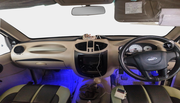 2015 Mahindra Xylo D4, Diesel, Manual, 74,989 km, interior