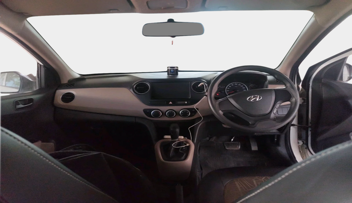 2016 Hyundai Grand i10 MAGNA AT 1.2 KAPPA VTVT, Petrol, Automatic, 32,380 km, interior