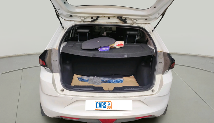 2020 Tata ALTROZ XZ DIESEL, Diesel, Manual, 32,660 km, exterior