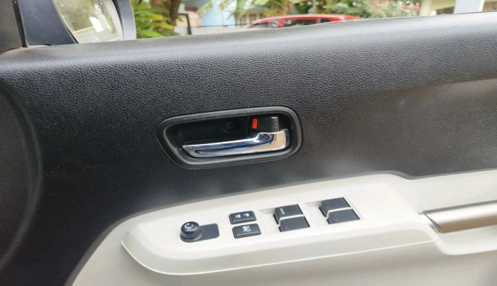 2018 Maruti IGNIS DELTA 1.2, Petrol, Manual, 29,328 km, interior