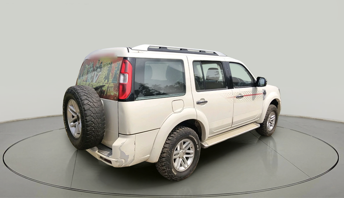 2012 Ford Endeavour 2.5L 4X2 AT, Diesel, Automatic, 1,31,413 km, exterior