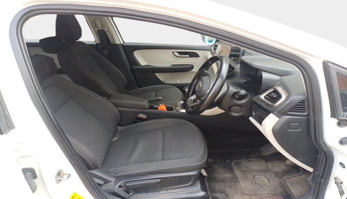 2023 Tata ALTROZ  XZ PLUS (S) , Diesel, Manual, 40,419 km, interior