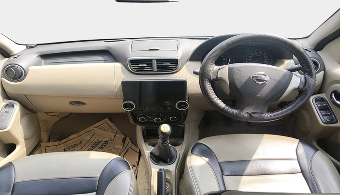 2014 Nissan Terrano XL (D), Diesel, Manual, 1,94,271 km, interior