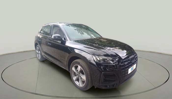2024 Audi Q5 Technology 45 TFSI, Petrol, Automatic, 10,157 km, exterior