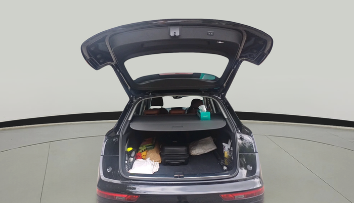 2024 Audi Q5 Technology 45 TFSI, Petrol, Automatic, 10,157 km, exterior