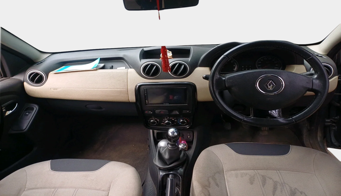 2013 Renault Duster 110 PS RXZ DIESEL, Diesel, Manual, 1,12,854 km, interior