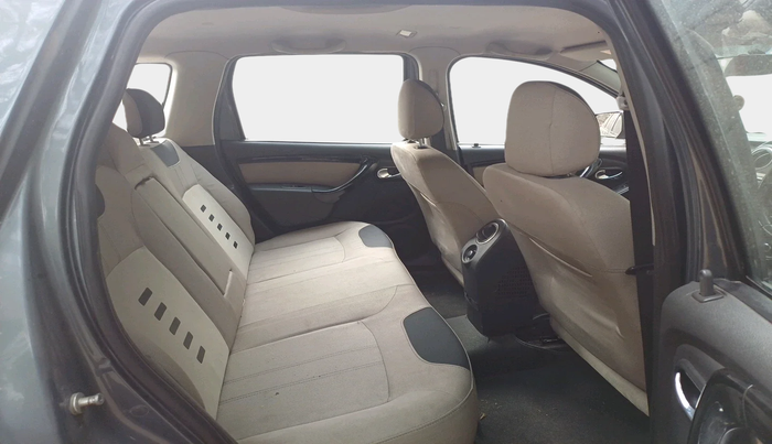 2013 Renault Duster 110 PS RXZ DIESEL, Diesel, Manual, 1,12,854 km, interior