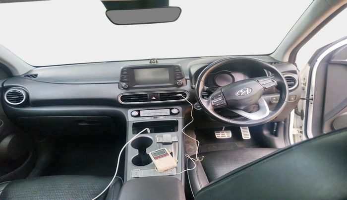 2022 Hyundai KONA ELECTRIC PREMIUM DUAL TONE, Electric, Automatic, 71,735 km, interior