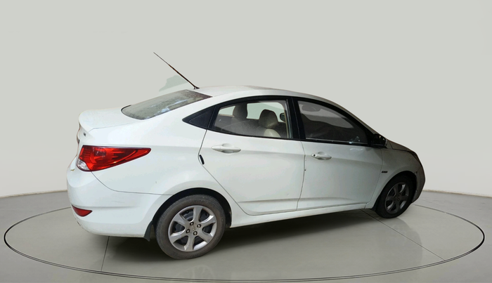 2013 Hyundai Verna FLUIDIC 1.6 CRDI EX, Diesel, Manual, 1,02,684 km, exterior