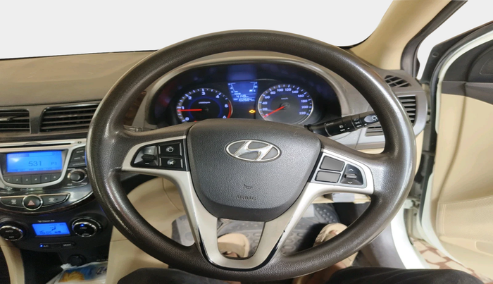 2013 Hyundai Verna FLUIDIC 1.6 CRDI EX, Diesel, Manual, 1,02,684 km, interior