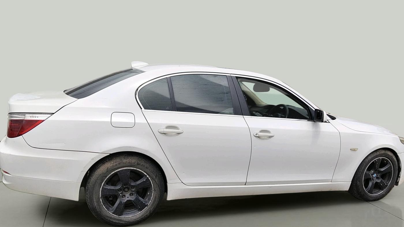 2010 BMW 5 Series 520D, Diesel, Automatic, 1,56,870 km, exterior