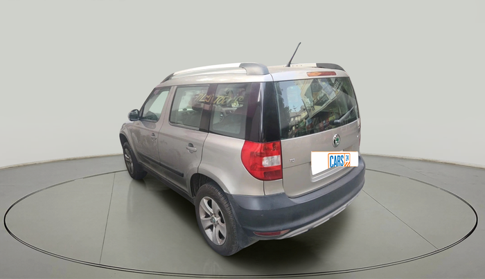 2012 Skoda Yeti AMBITION 2.0 TDI CR 4X2, Diesel, Manual, 1,06,371 km, exterior