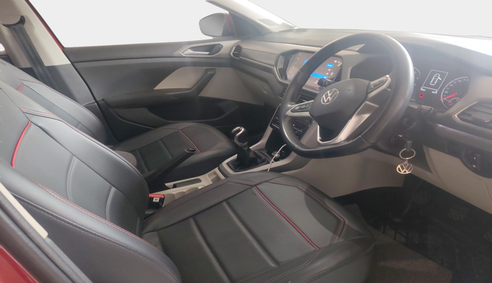2021 Volkswagen TAIGUN HIGHLINE 1.0 TSI MT, Petrol, Manual, 17,096 km, interior