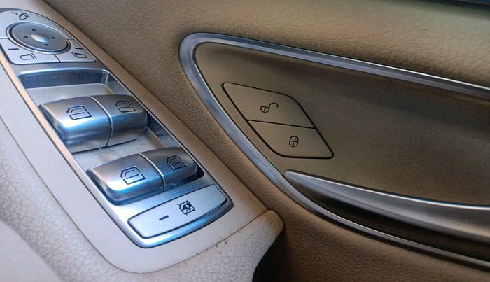 2017 Mercedes Benz C Class 220d, Diesel, Automatic, 74,617 km, interior