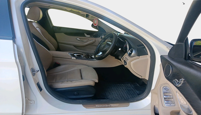 2017 Mercedes Benz C Class 220d, Diesel, Automatic, 74,617 km, interior
