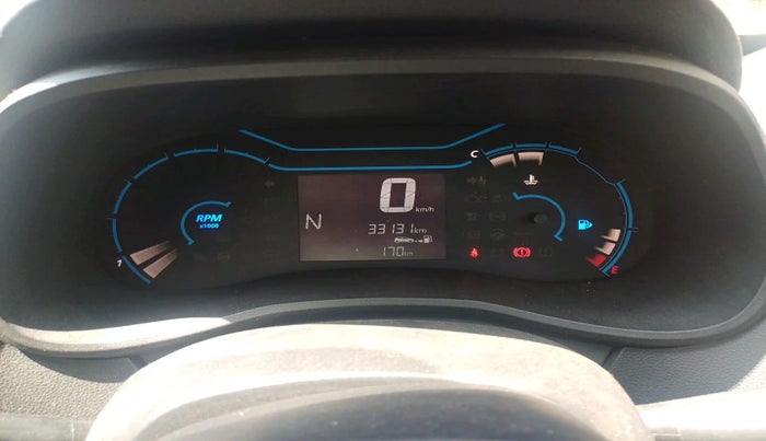 2022 Renault Kwid RXT 1.0 AMT, Petrol, Automatic, 33,131 km, interior