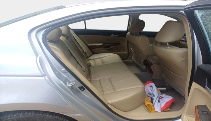 2010 Honda Accord 2.4L I-VTEC MT, Petrol, Manual, 99,026 km, interior