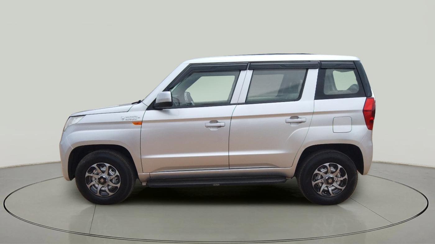 2018 Mahindra TUV300 T4 PLUS, Diesel, Manual, 1,65,966 km, exterior