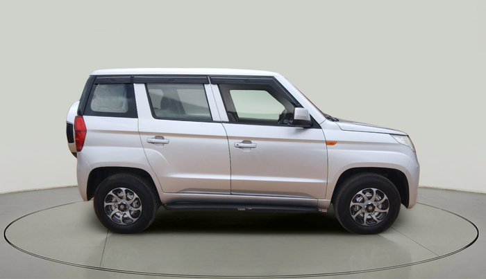 2018 Mahindra TUV300 T4 PLUS, Diesel, Manual, 1,65,966 km, exterior