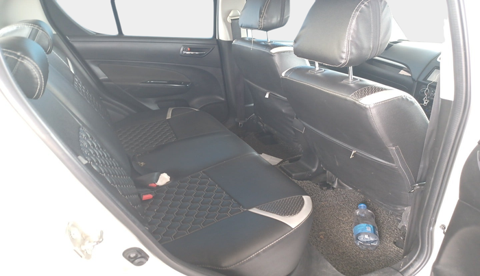 2017 Maruti Swift VXI, Petrol, Manual, 1,67,229 km, interior