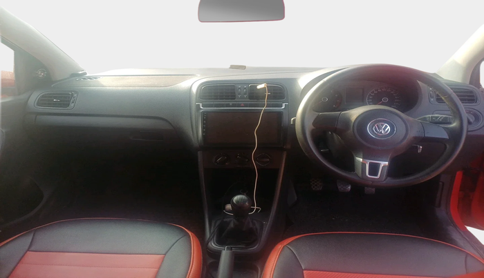 2018 Volkswagen Polo COMFORTLINE 1.2L, Petrol, Manual, 1,10,754 km, interior