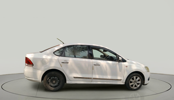 2011 Volkswagen Vento COMFORTLINE 1.6, Petrol, Manual, 95,604 km, exterior